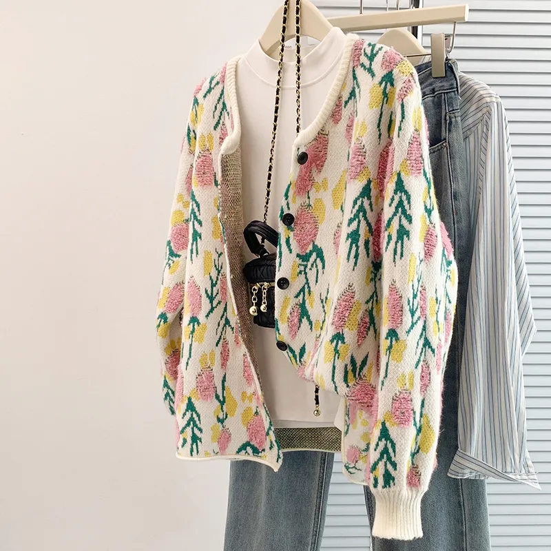 簡約 ‧ 甜美立體花朵針織外套秋冬復古提花