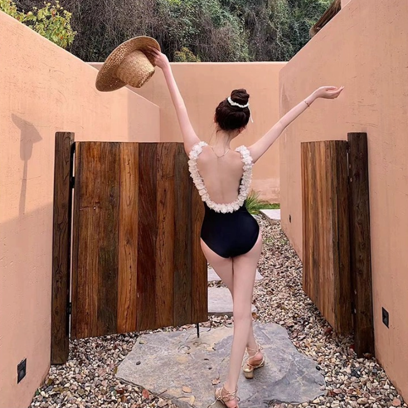 立體花邊連身泳衣 美背露背設計 修飾身形 氣質款