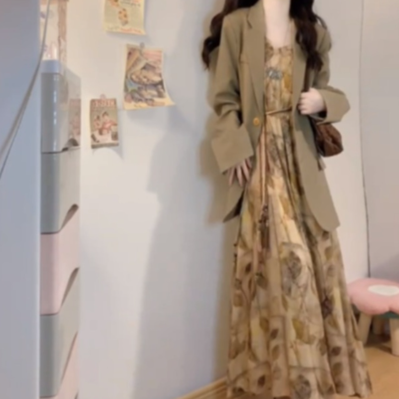 秋裝兩件式套裝 西裝外套＋新東方風吊帶洋裝 氣質高級感 成套穿搭