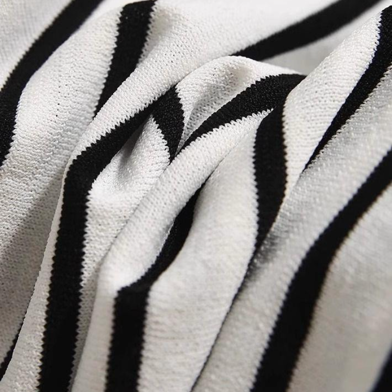 涼感冰絲逆齡短袖上衣 天絲觸感鎖骨微露不曝曬 懶人穿搭百搭條紋蝙蝠袖