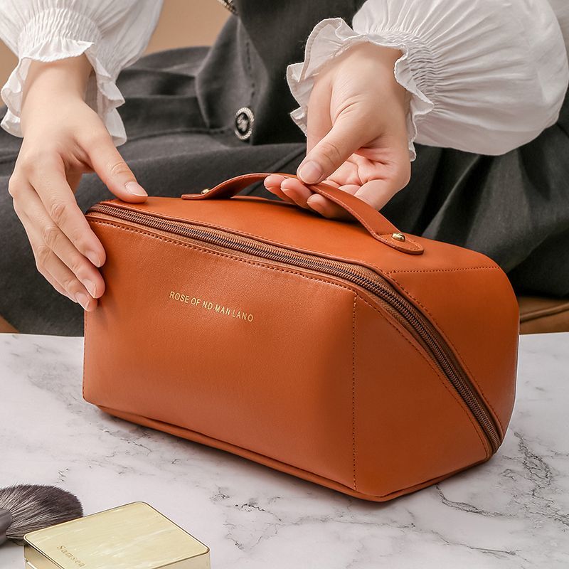 簡約質感化妝包 大容量分隔收納 旅行盥洗包 日常外出好收納