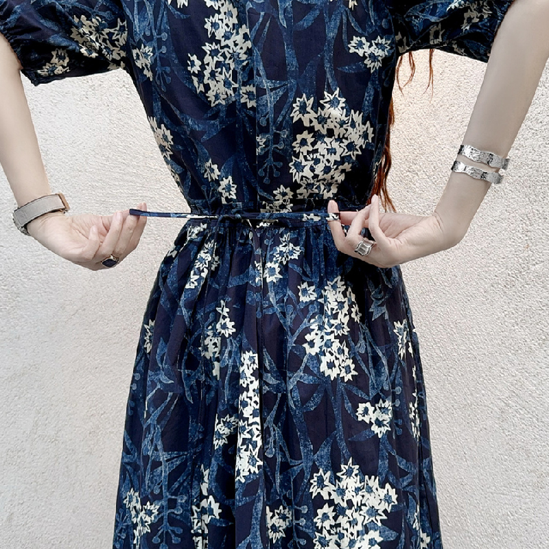 南法渡假風 顯瘦方領連身裙 自帶腰封大尺碼碎花洋裝 浪漫藏肉穿搭