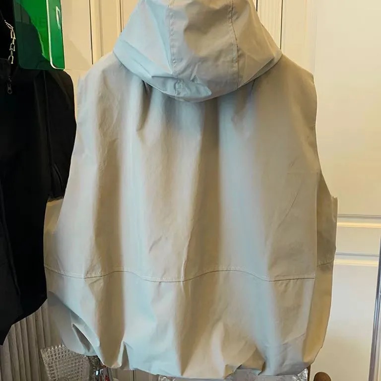 連帽機能背心外套 工裝風 衝鋒衣材質 可疊穿 寬鬆顯瘦