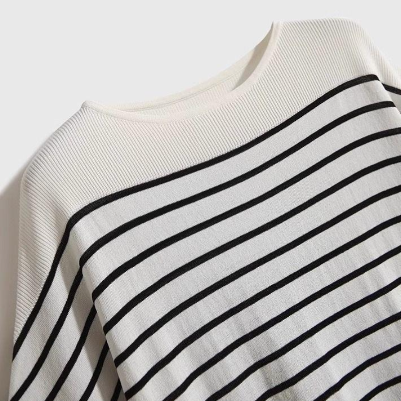 涼感冰絲逆齡短袖上衣 天絲觸感鎖骨微露不曝曬 懶人穿搭百搭條紋蝙蝠袖