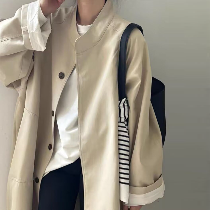 立領中長版風衣外套 英倫感 高級質感 寬鬆剪裁 春秋休閒百搭