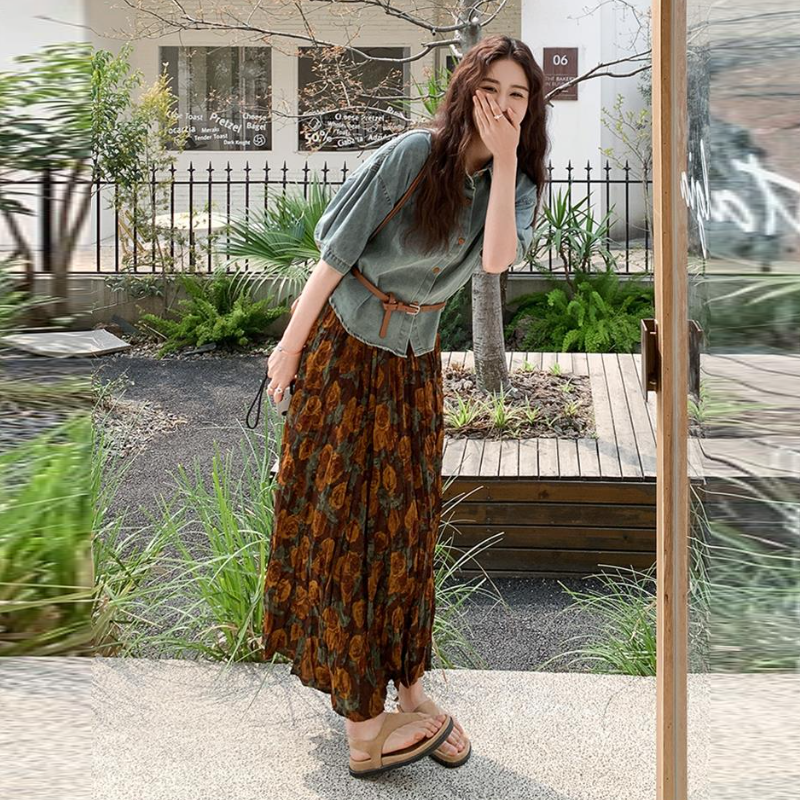 復古兩件式套裝 短袖牛仔襯衫＋碎花中長裙 成套穿搭