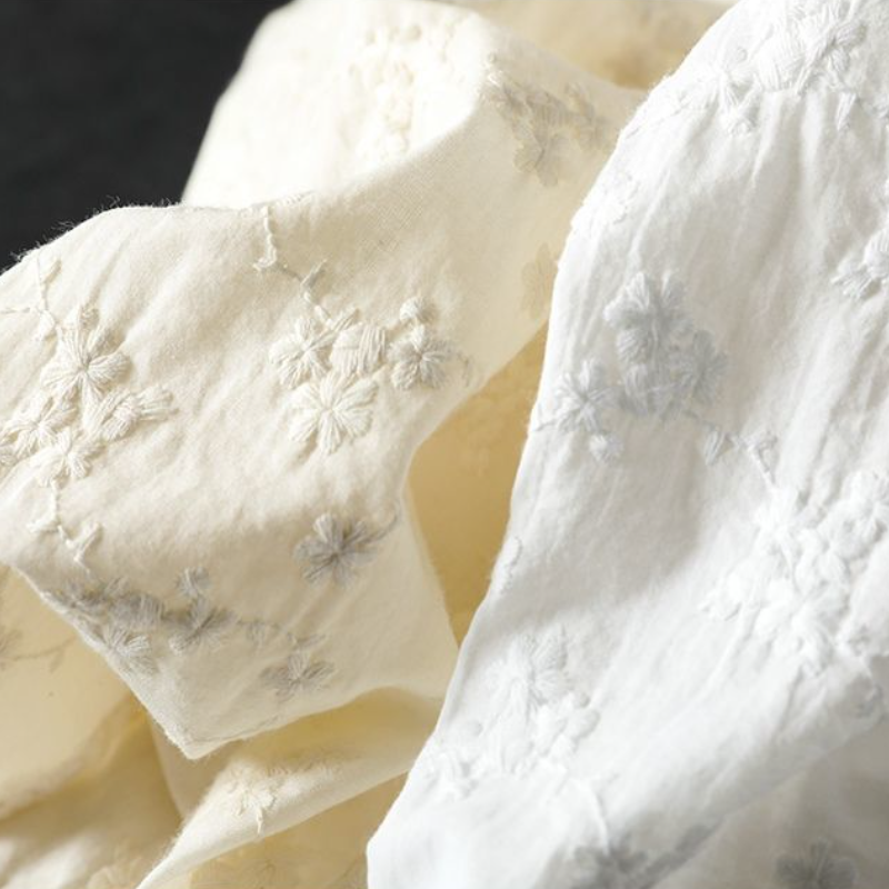 純棉刺繡提花立領襯衫 法式優雅寬版上衣 透氣親膚長袖白襯衫 休閒穿搭學院風顯瘦