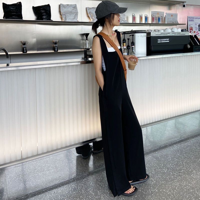 簡約方領連身吊帶寬褲 氣質減齡元氣背帶寬褲連身褲