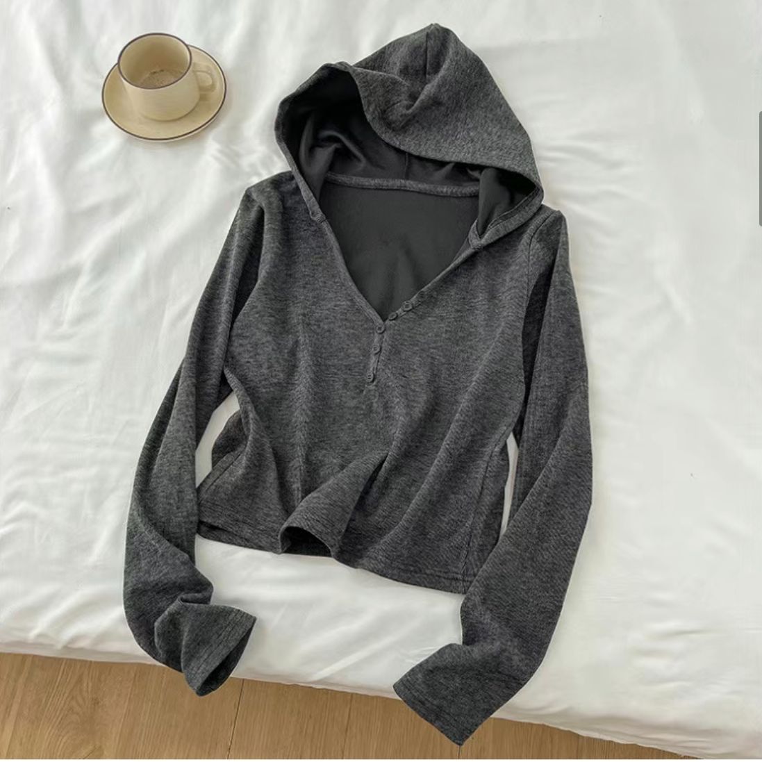 三件組合套裝 高級感灰色連帽長袖上衣 休閒寬褲 吊帶背心 簡約通勤百搭修身套裝