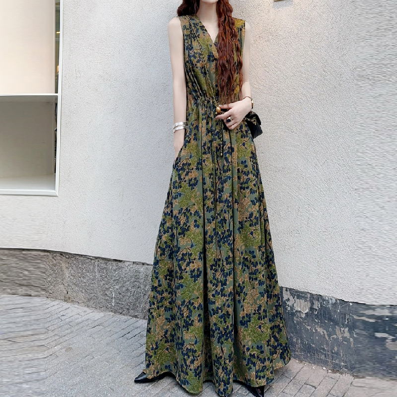 小資輕奢 法式無袖長裙 抗UV冰絲緞面渡假 獨家剪裁顯瘦 手繪熱帶印花 冷氣房友善IG爆款連身裙