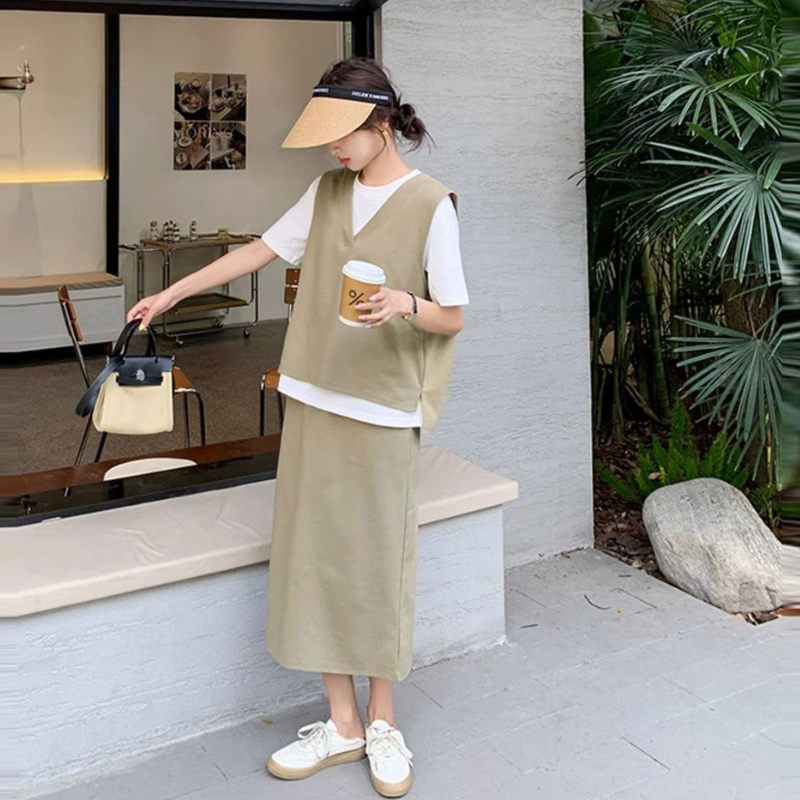 設計感兩件式套裝 V領拼接短袖T恤 配高腰中長裙 成套穿搭 顯瘦有型