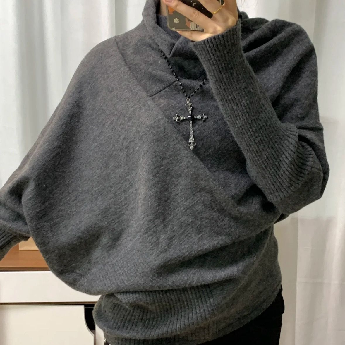 復古高領蝙蝠袖針織上衣 不對稱披肩感 顯瘦罩感毛衣