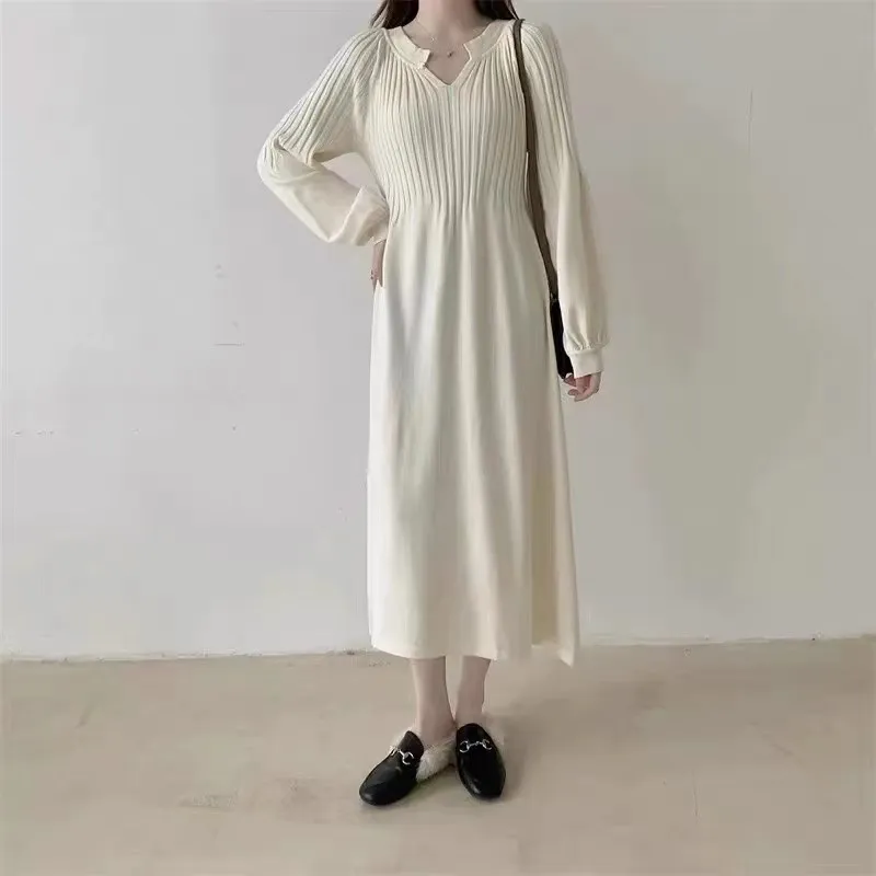 蜜桃領顯瘦燈籠袖秋冬針織洋裝