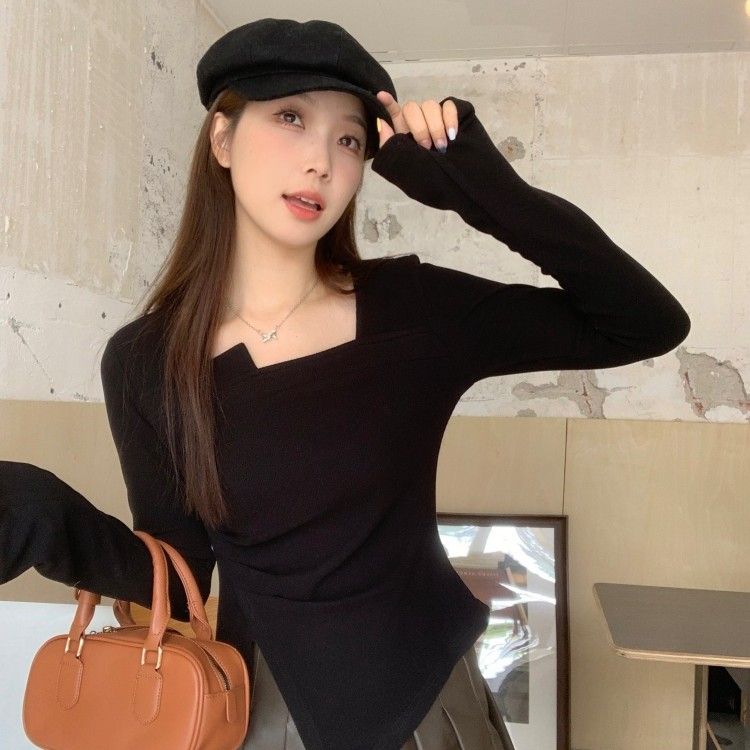 大地色系方領修身上衣（美拉德感）不對稱下襬 開衩＋褶皺 顯瘦內搭長袖