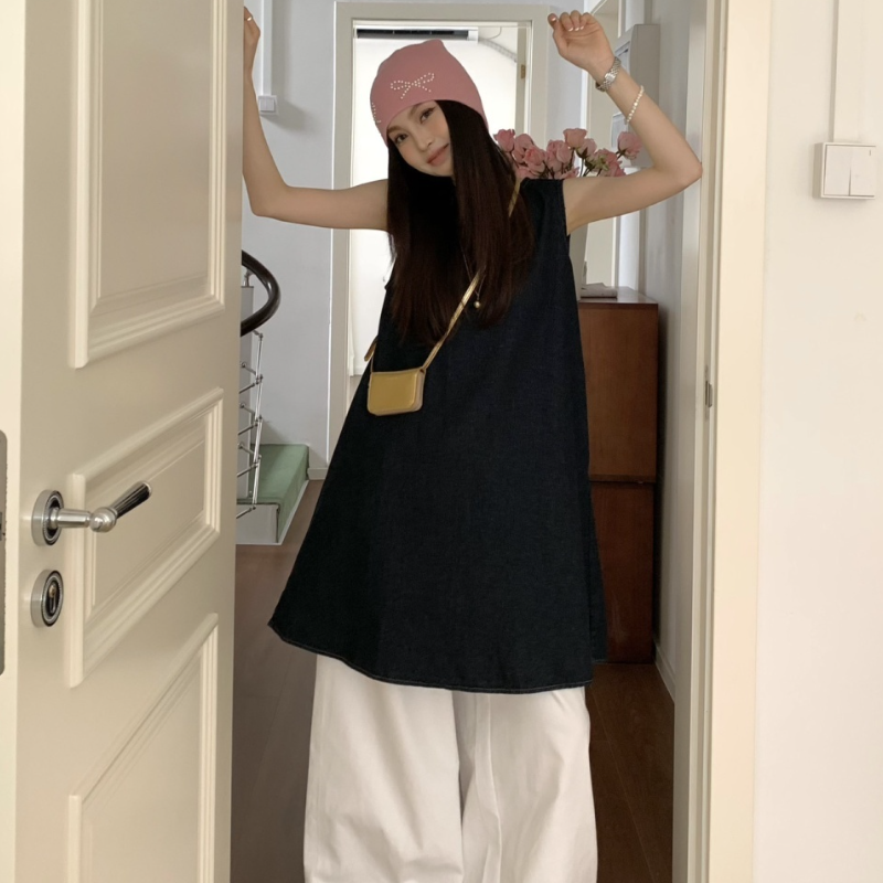 白色素面寬褲 高腰設計輕薄材質 直筒剪裁 簡約質感款