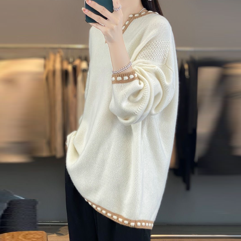 撞色V領慵懶針織上衣 寬鬆版 奶茶米色 滾邊設計 秋冬外穿好搭