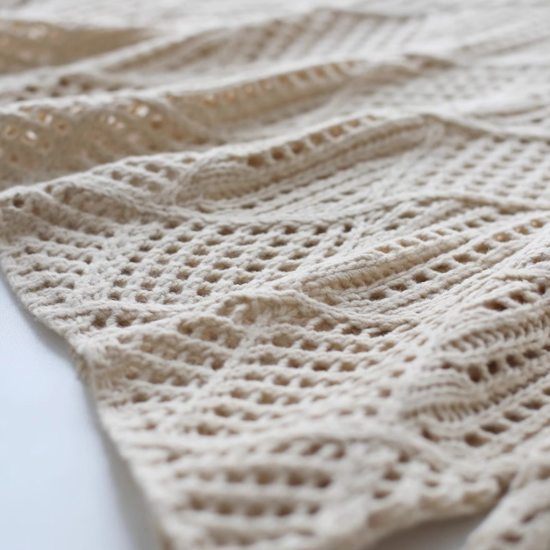 好搭鏤空針織上衣 高級感慵懶氣質毛衣