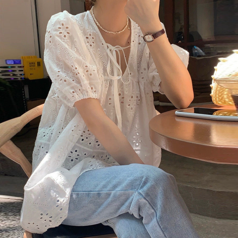 法式氧感蕾絲刺繡上衣 泡泡袖鏤空薄款短袖襯衫