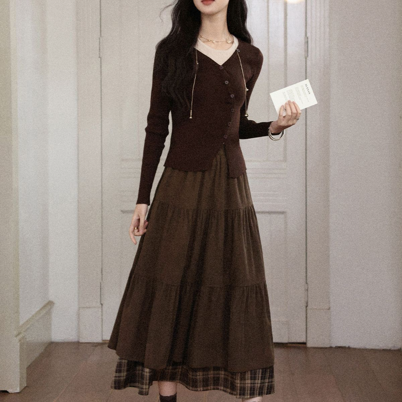 燈心絨拼接格紋長裙 高腰A字版 加厚保暖 日系氣質半身裙