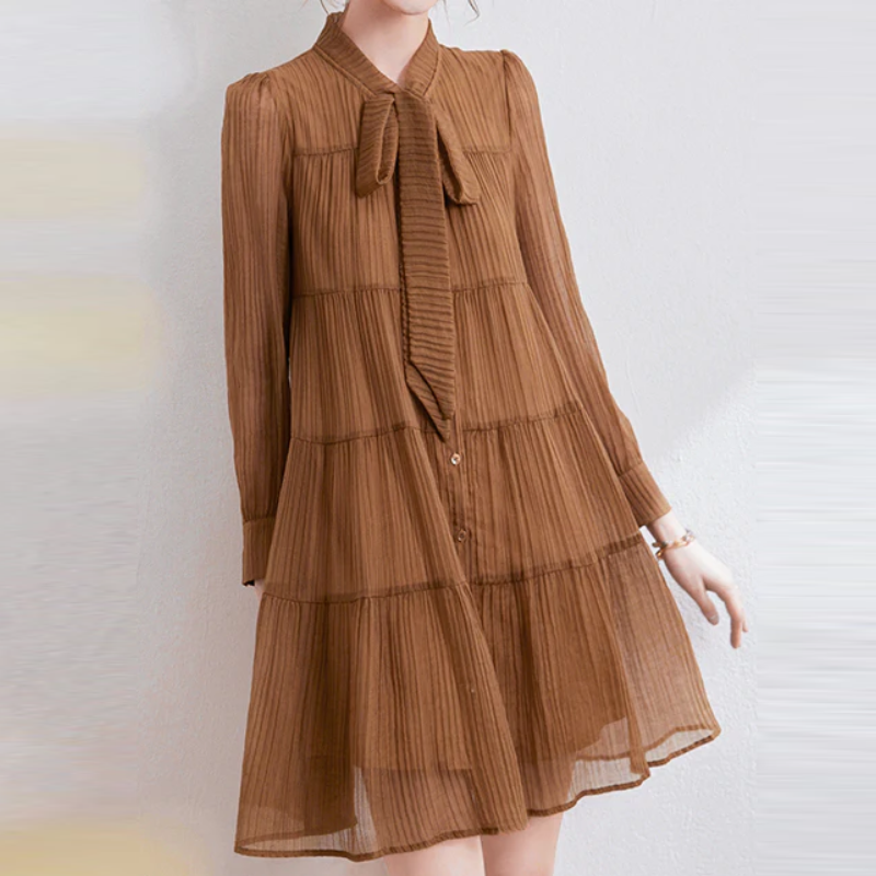 綁帶立領層次蛋糕洋裝 長袖‧輕甜氣質