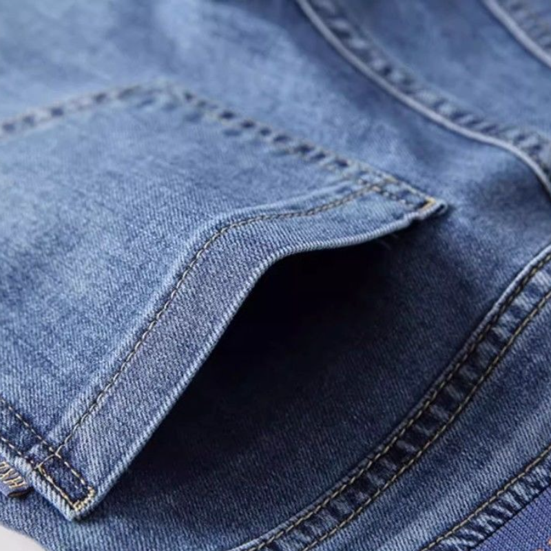 日系高腰牛仔褲 鬆緊腰設計 寬版直筒修飾腿型 顯瘦款