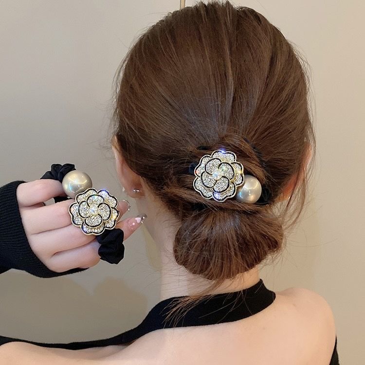 花朵珍珠髮圈 水鑽點綴設計 氣質綁髮髮飾 優雅百搭款