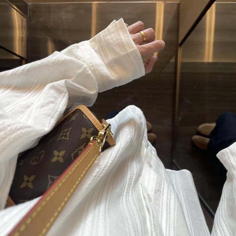 通勤防曬白襯衫 韓系寬鬆長袖罩衫