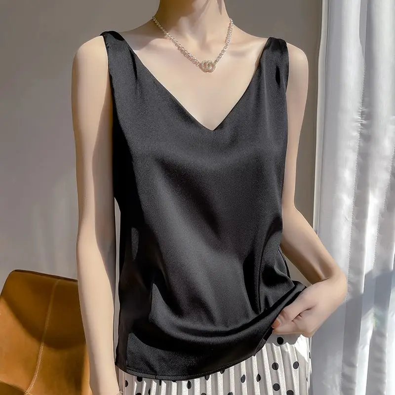 新款冰絲緞面簡約春夏V領寬鬆緞面背心 辣妹白色真絲吊帶背心bratop