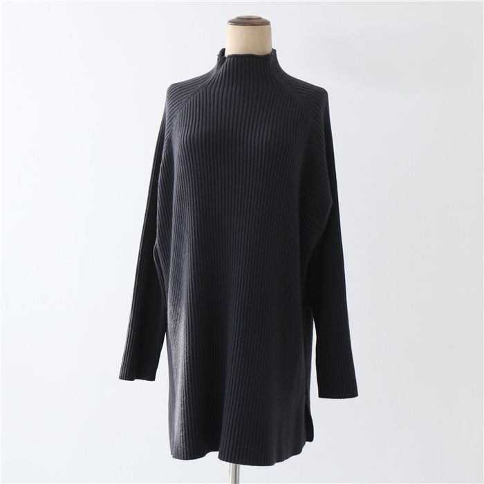 高領針織長洋裝 寬鬆剪裁 秋冬搭大衣百搭款