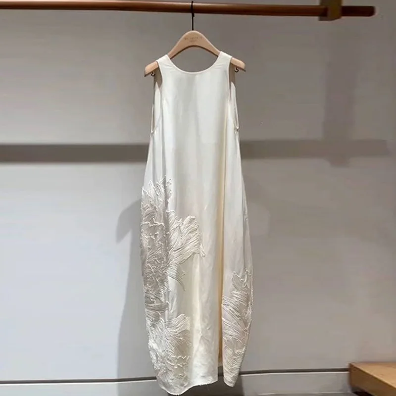 新款推薦 法式高端精緻繡花洋裝 緞面刺繡連身裙