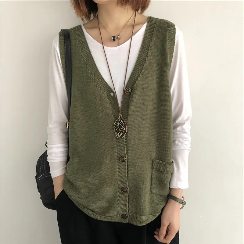文藝復古V領針織背心-春秋寬鬆單排扣設計 大尺碼無袖上衣