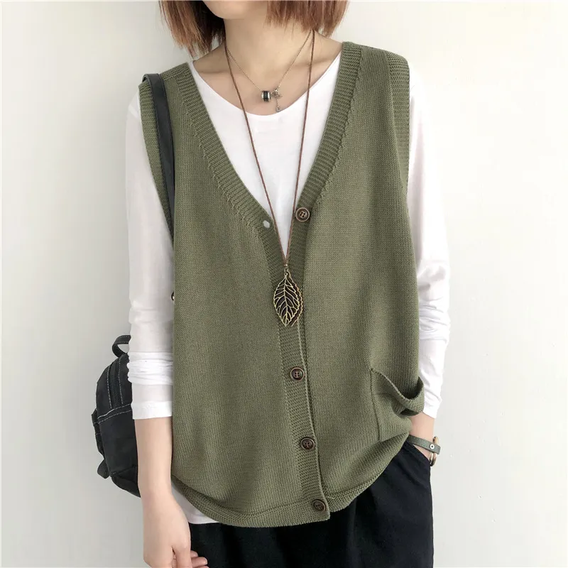 文藝復古V領針織背心-春秋寬鬆單排扣設計 大尺碼無袖上衣