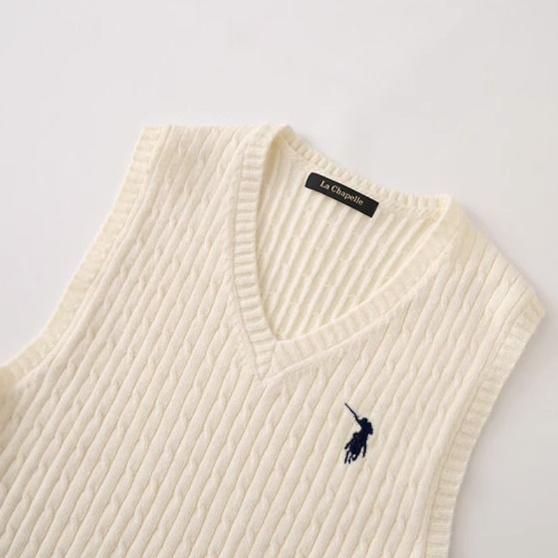 美式復古麻花針織背心 V 領設計 寬鬆慵懶感無袖上衣