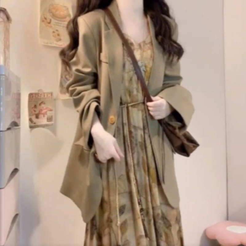 秋裝兩件式套裝 西裝外套＋新東方風吊帶洋裝 氣質高級感 成套穿搭