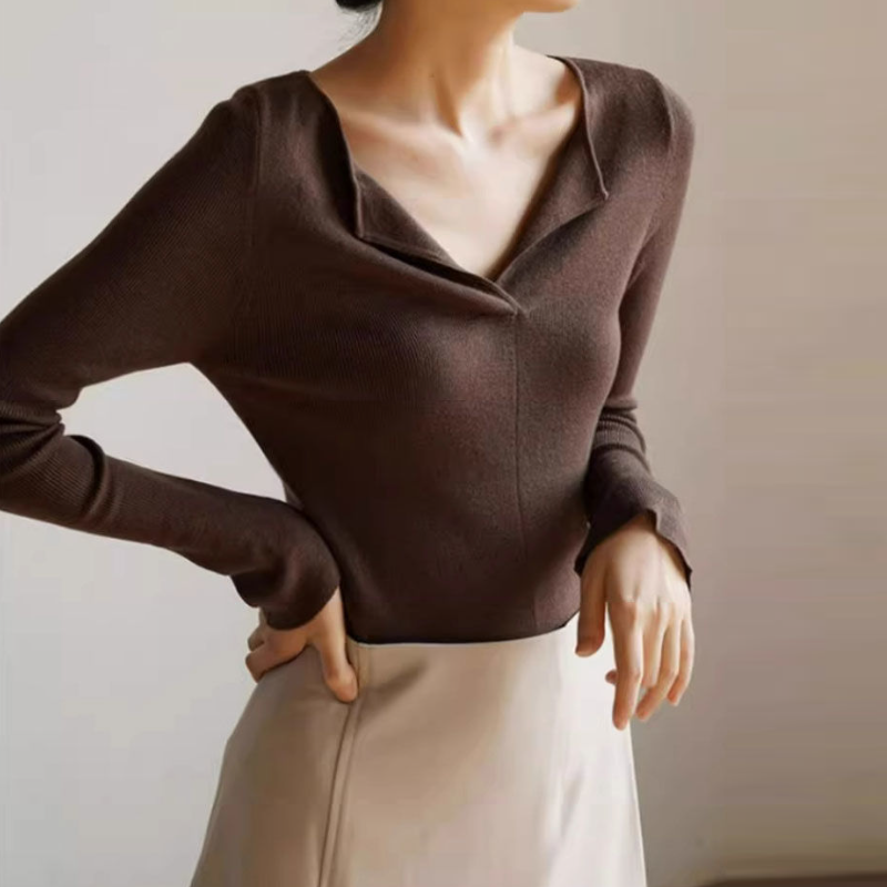 法式開領V領貼身針織上衣 秋冬長袖 羅紋彈性 內搭外穿 高級感