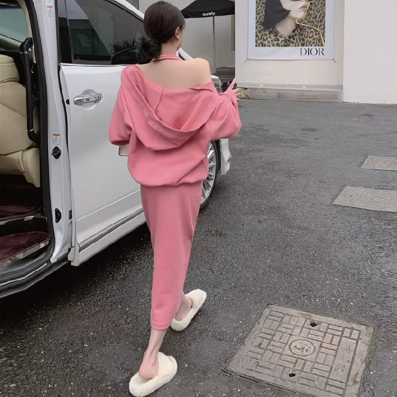 香草味的風 韓版連帽大學TEE套裝 性感吊帶連身裙兩件套