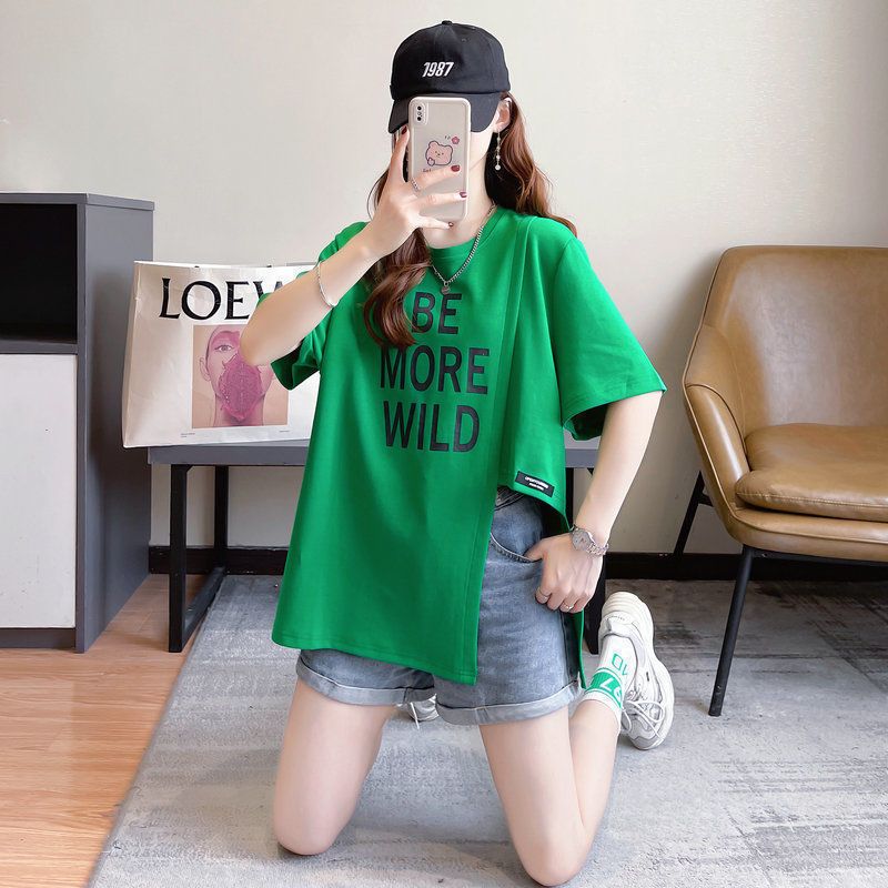 大尺碼字母不對稱開衩短袖T恤 棉花糖女孩寬鬆顯瘦上衣