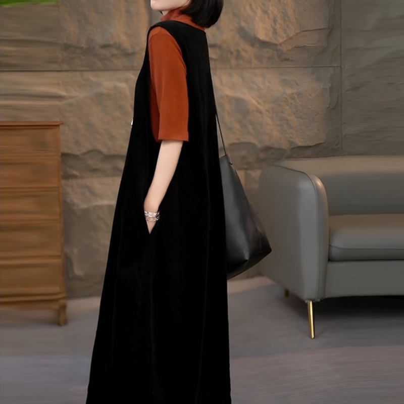 背心無袖洋裝 V領A字版 氣質顯瘦 休閒高級感（可內搭）