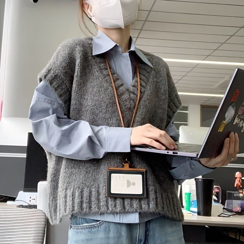 學院風針織背心套裝 灰色V領背心+藍色襯衫 兩件式