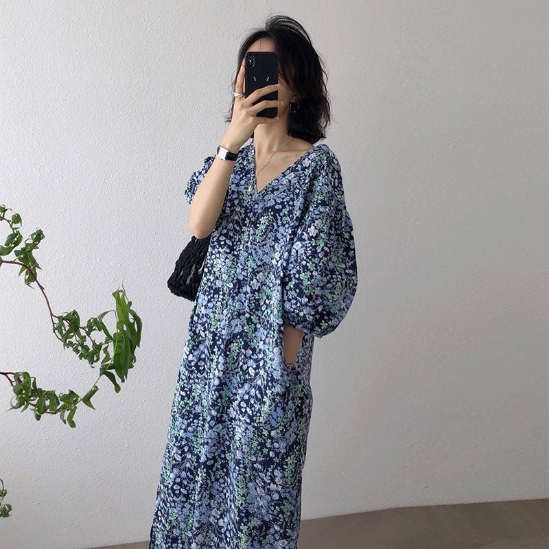 V領碎花洋裝 氣質連身裙韓版 泡泡袖法式遮肉高級感顯瘦寬鬆長裙