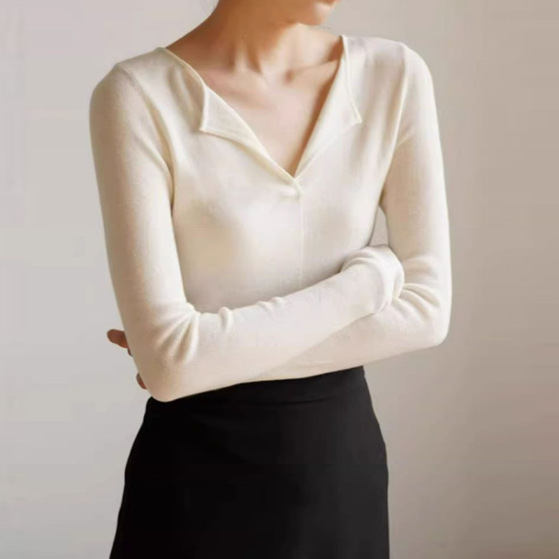 法式開領V領貼身針織上衣 秋冬長袖 羅紋彈性 內搭外穿 高級感