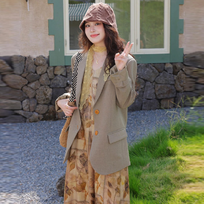 【單品可選】春款韓版氣質獨特 咖色燕麥高級感西裝外套+吊帶連身裙套裝