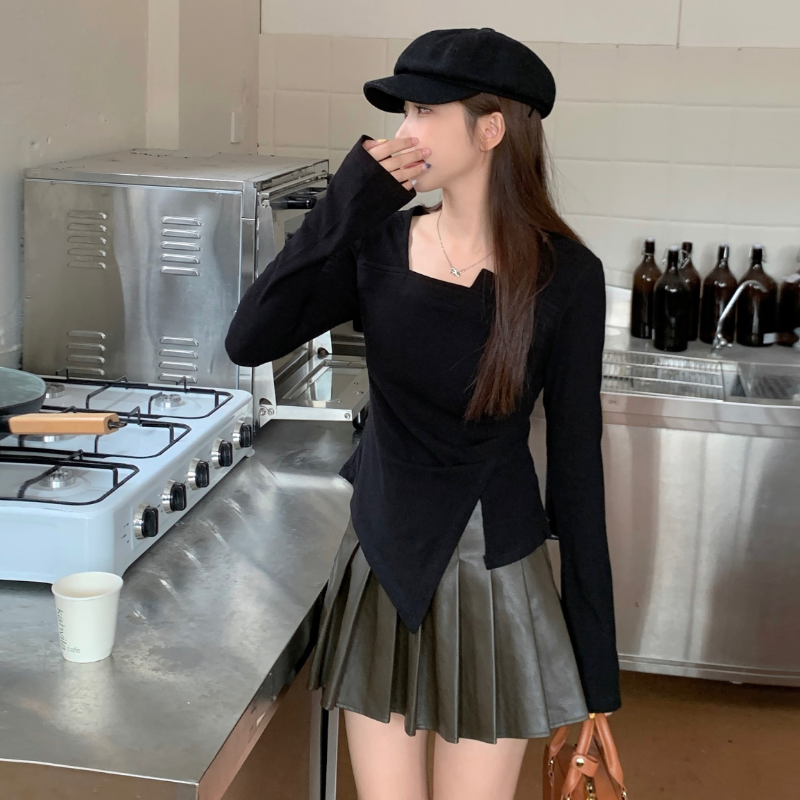 大地色系方領修身上衣（美拉德感）不對稱下襬 開衩＋褶皺 顯瘦內搭長袖