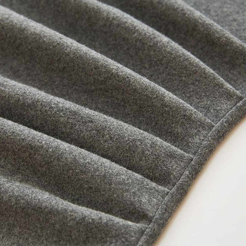 法式修身針織短洋裝 半高領設計 秋冬簡約氣質款