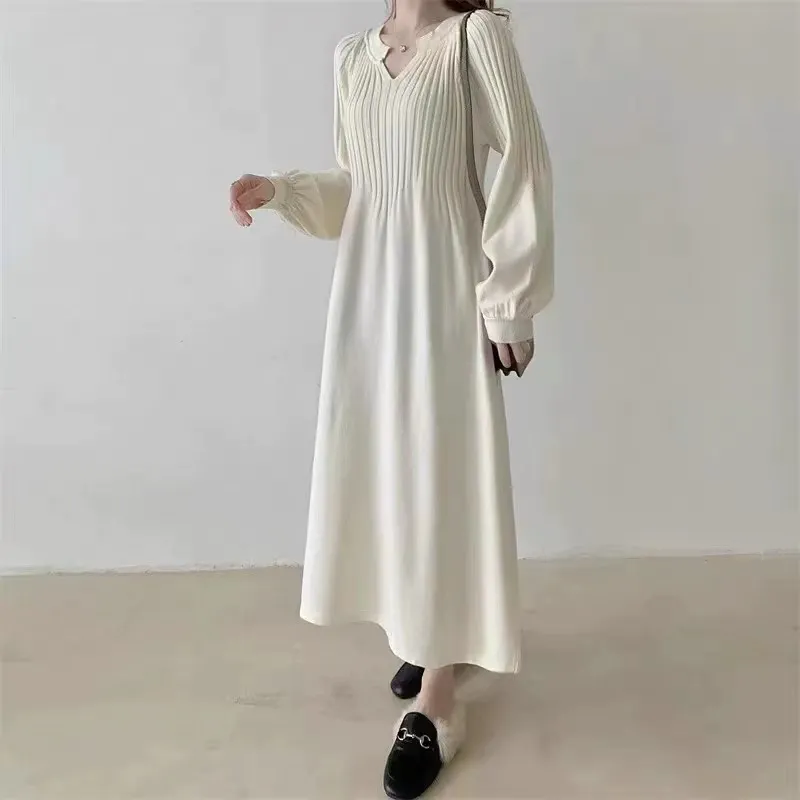 蜜桃領顯瘦燈籠袖秋冬針織洋裝