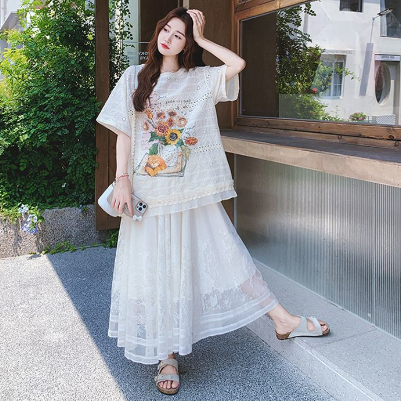 印花蕾絲上衣＋長裙套裝 刺繡細節 氣質優雅兩件式洋裝感穿搭