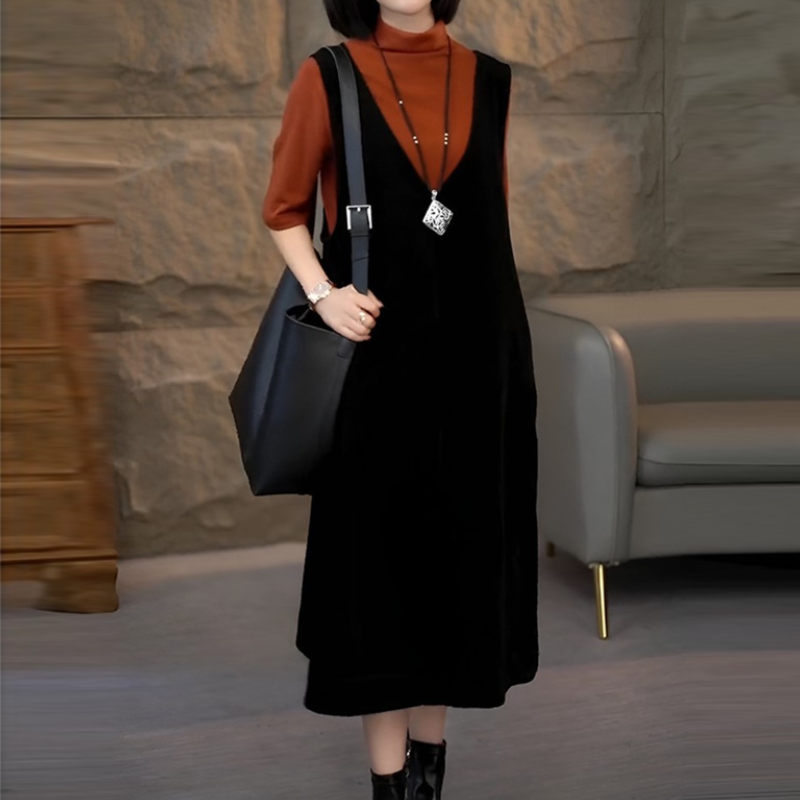 背心無袖洋裝 V領A字版 氣質顯瘦 休閒高級感（可內搭）