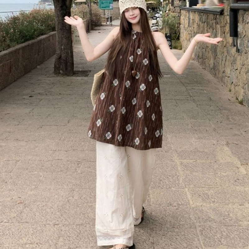 棕色印花無袖上衣 掛脖設計寬鬆剪裁 文青復古風