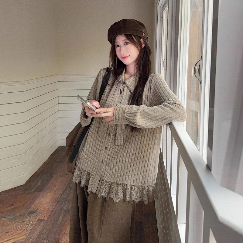 日系復古蕾絲拼接針織襯衫 寬鬆剪裁 秋冬氣質上衣