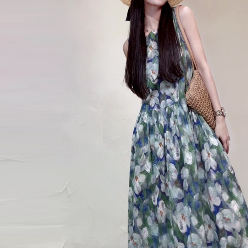 清新印花及踝長洋裝 無袖寬鬆大擺設計 渡假風飄逸款 度假感長洋裝